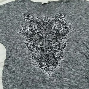 Cato Tops - Black cato top with cross Cato Tops - Black cato top with cross